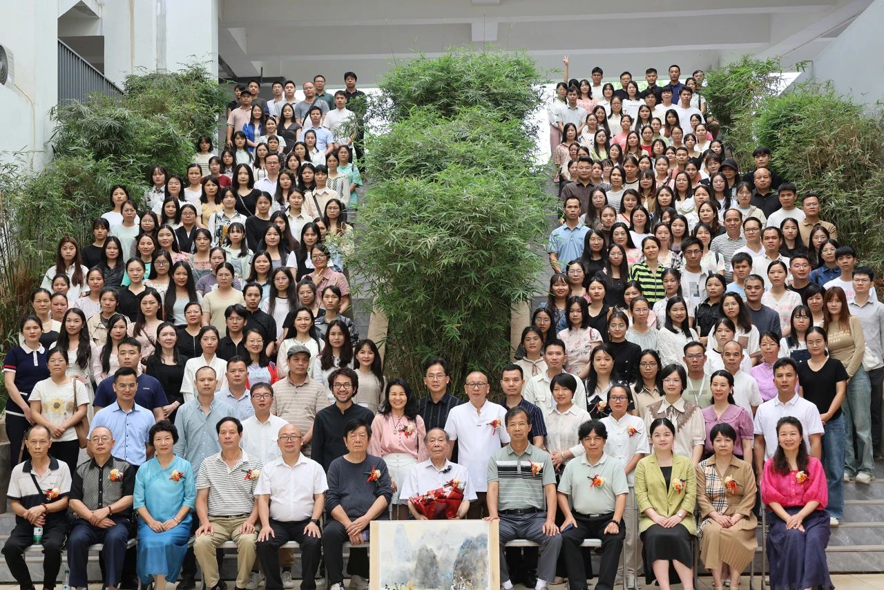 桂平市中小学美术教师水彩画专题培训活动暨大藤峡水彩画社成立仪式在我校顺利举行 丨 开云网页版登录入口
